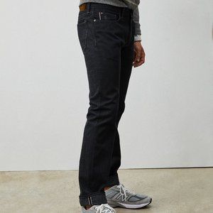 SLIM FIT LIGHTWEIGHT JAPANESE SELVEDGE JEAN IN CHARCOAL (TODD SNYDER, 30/32")